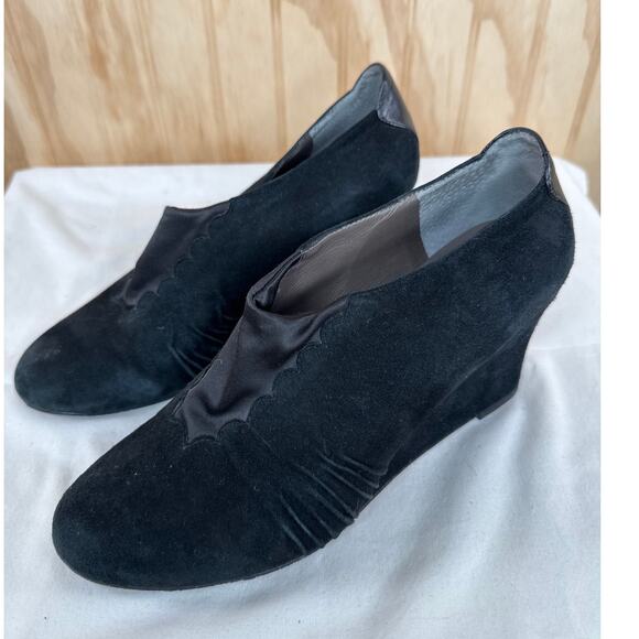 Umberto Ruffini Signature Black Leather & Suede Stretch Wedge Shoes Size 8 - Picture 2 of 10